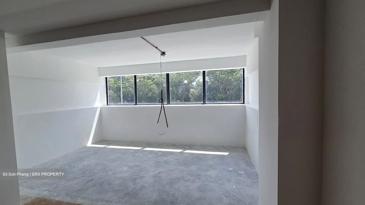 Emerald Hill Road (D9), Office #602998831